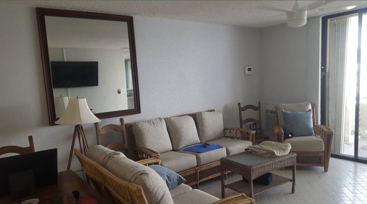 Photo of Livingroom in Bolongo Bay