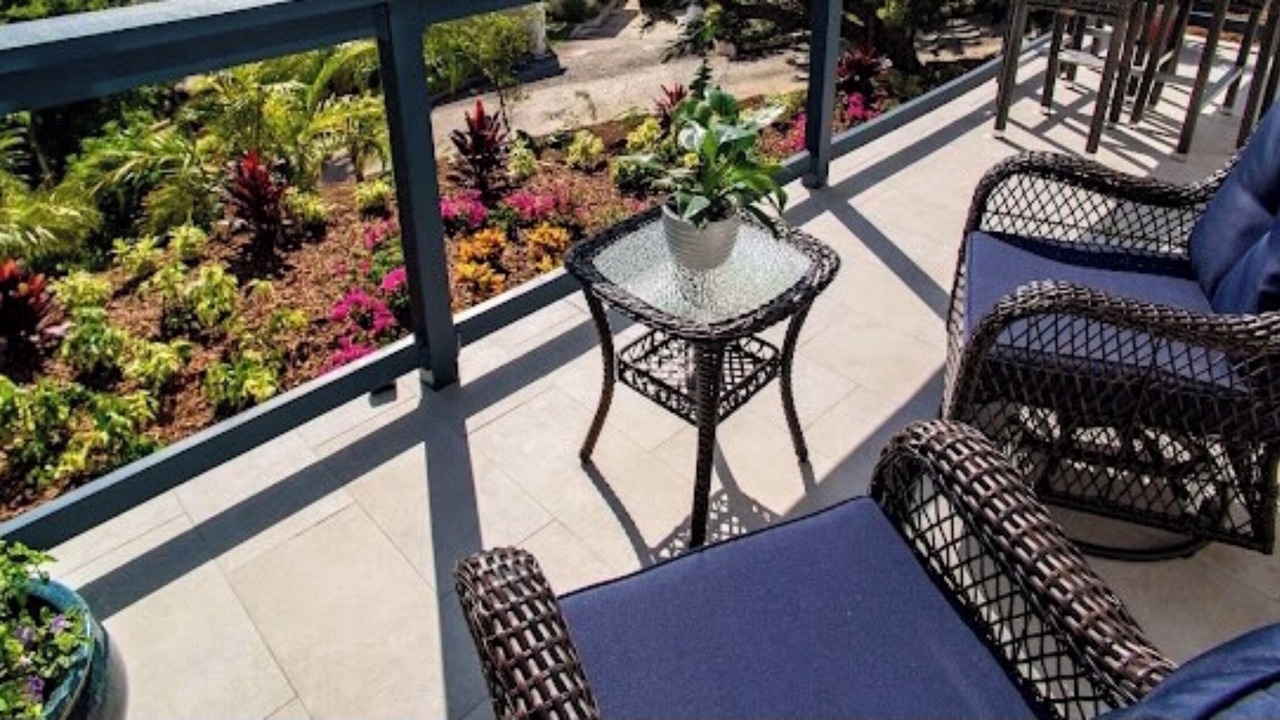 Photo of Patio Balcony in Estate Frenchman Bay