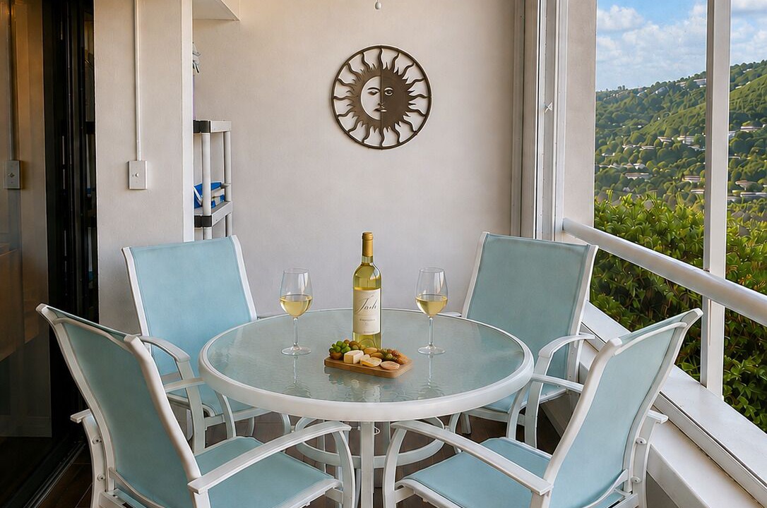 Photo of Patio Balcony in Estate Lovenlund