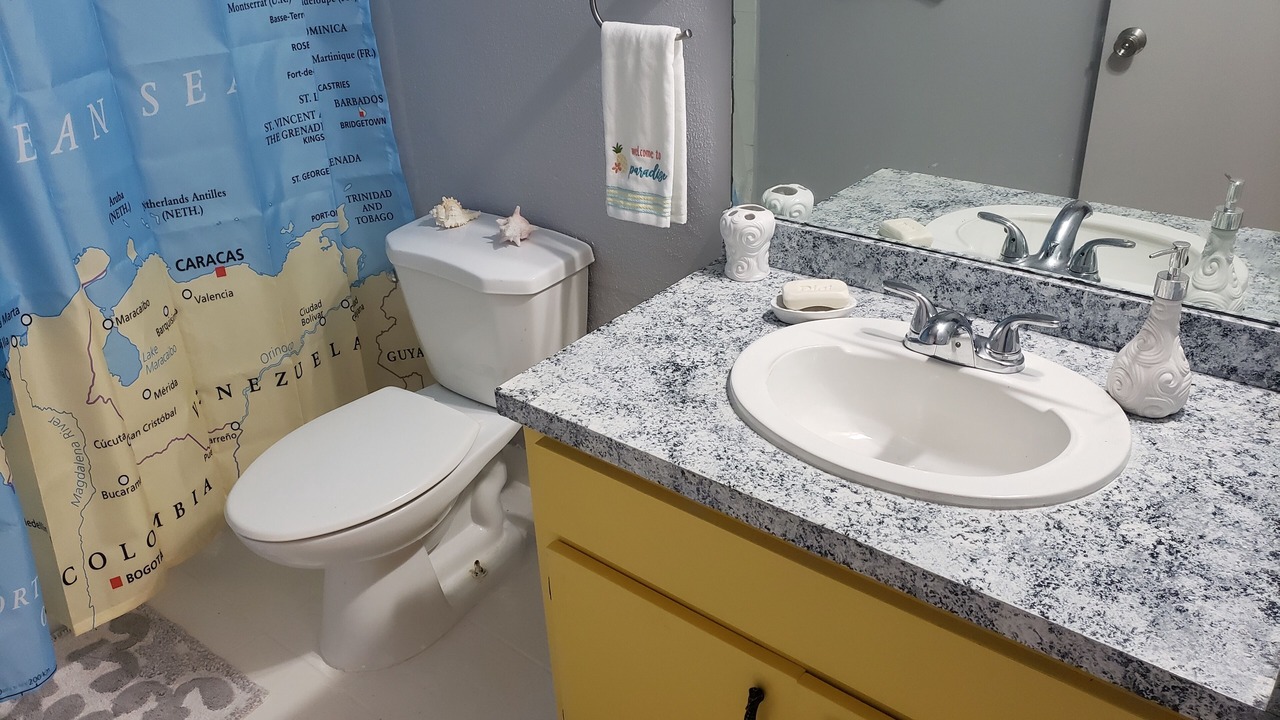 Photo of Bathroom in Estate Saint John
