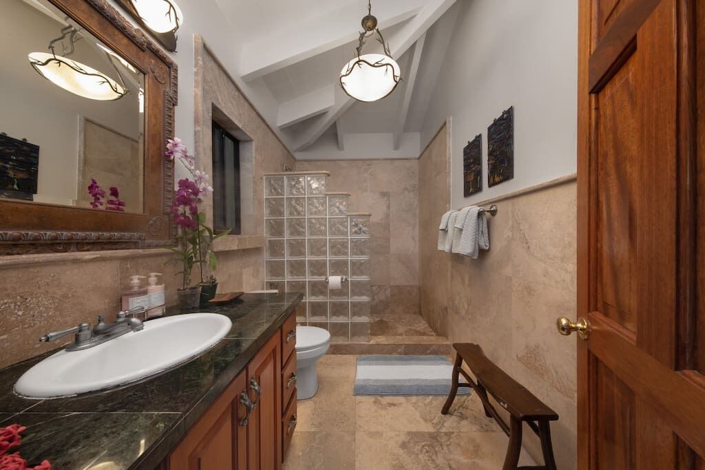 Photo of Bathroom in Estate Pastory