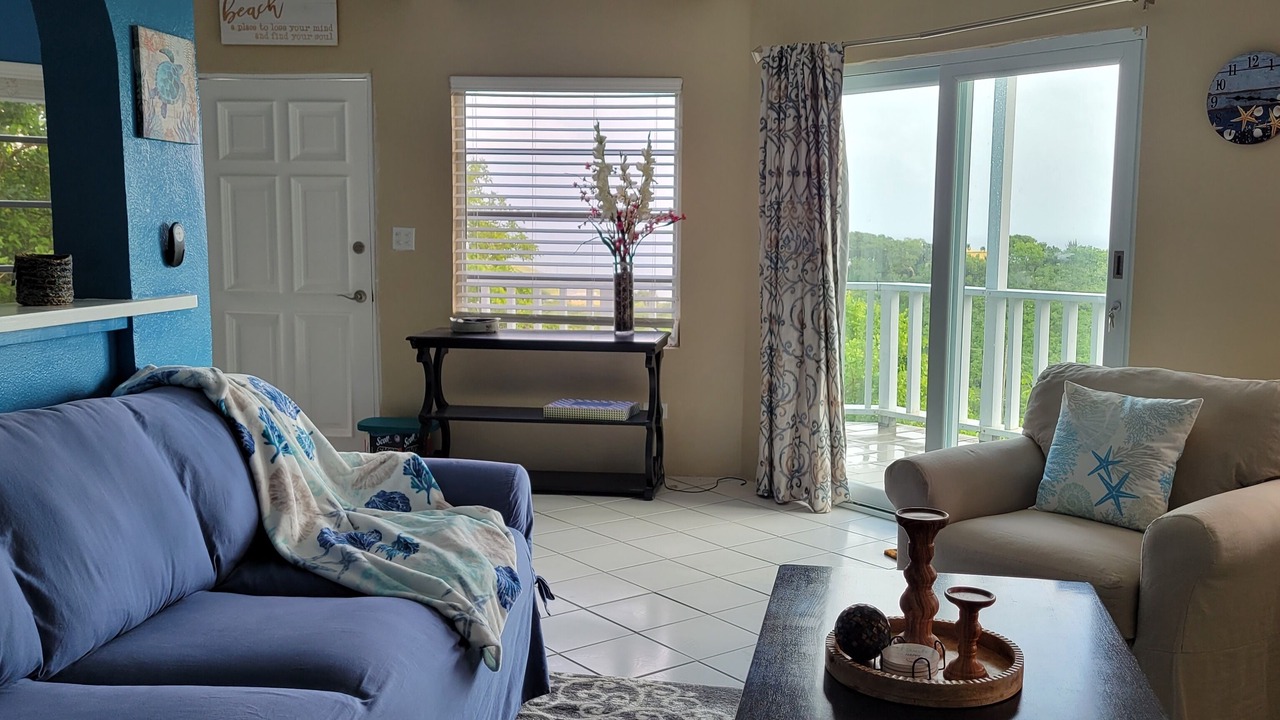 Photo of Livingroom in Estate Green Cay
