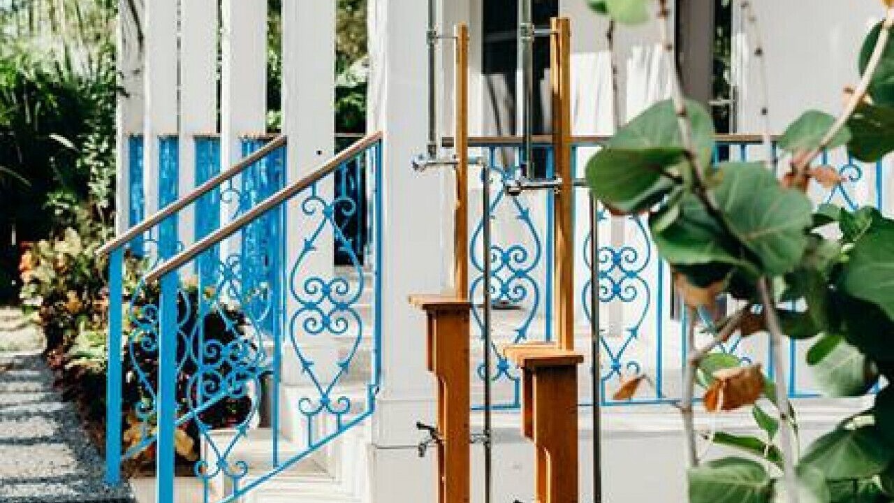 Photo of Outdoor in Estate Hull