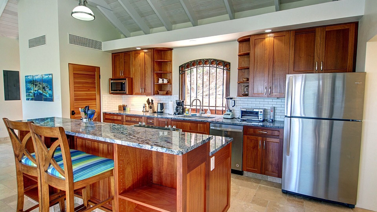 Photo of Kitchen in Point Rendezvous