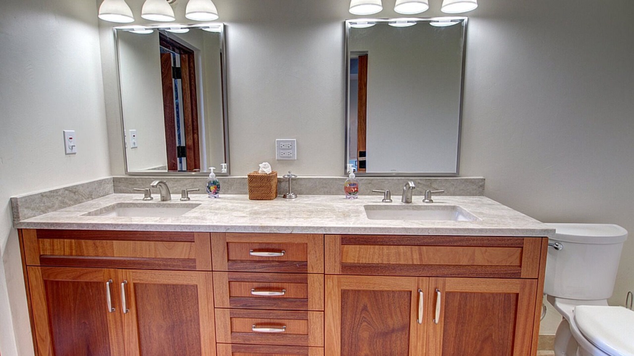Photo of Bathroom in Point Rendezvous