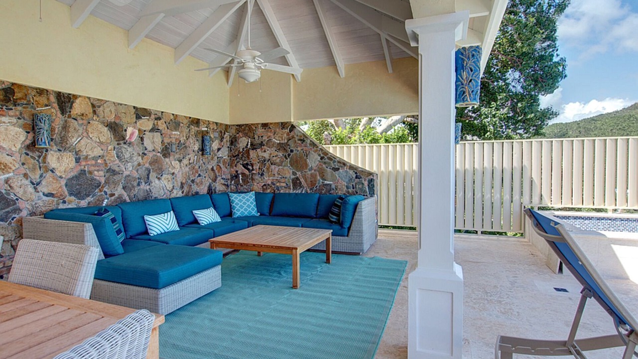 Photo of Patio Balcony in Point Rendezvous