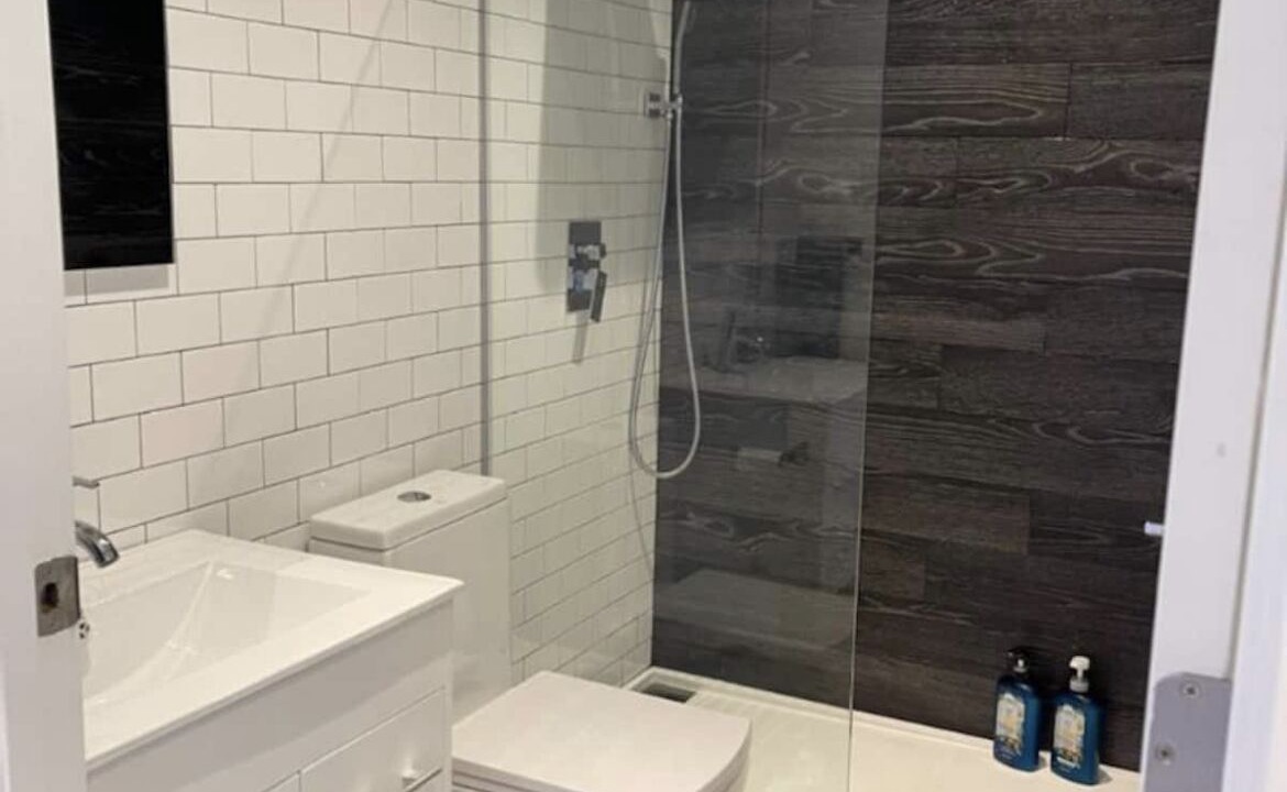 Photo of Bathroom in Red Hook