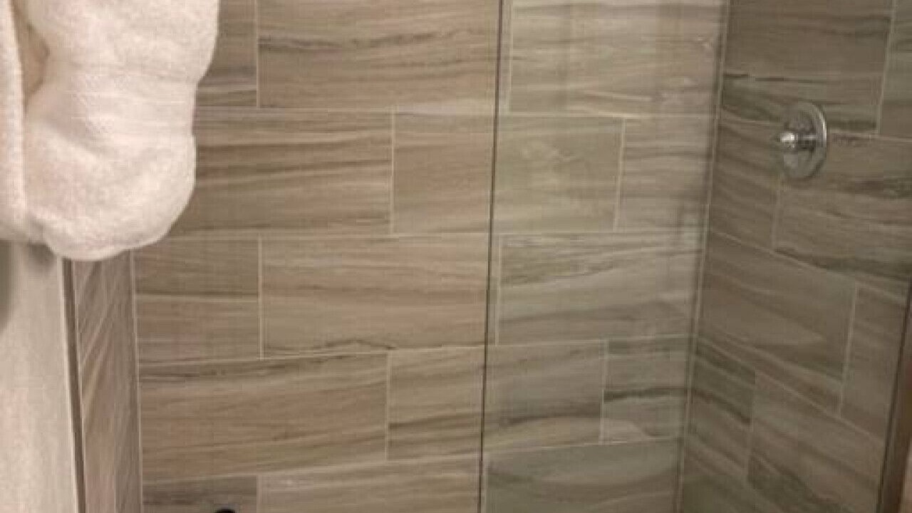 Photo of Bathroom in Estate Hull
