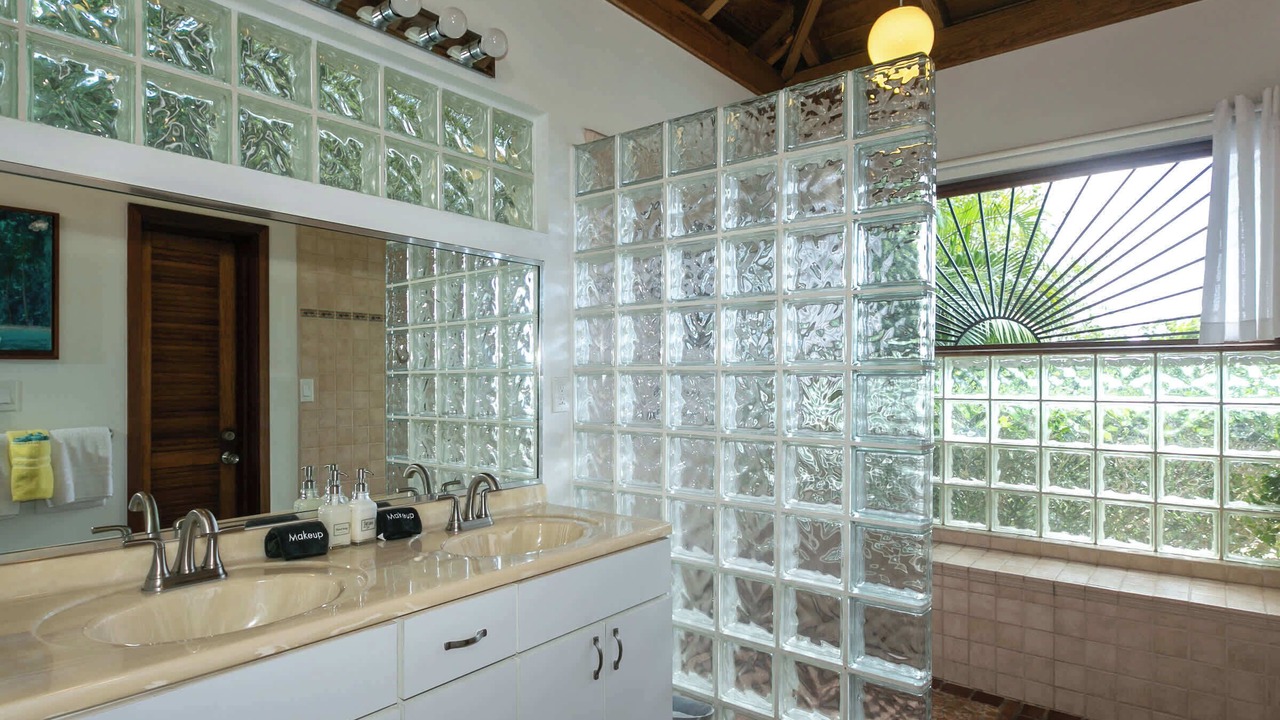 Photo of Bathroom in Estate San Soucci