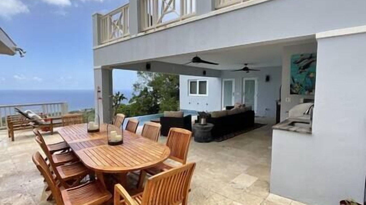 Photo of Outdoor in Estate La Vallee