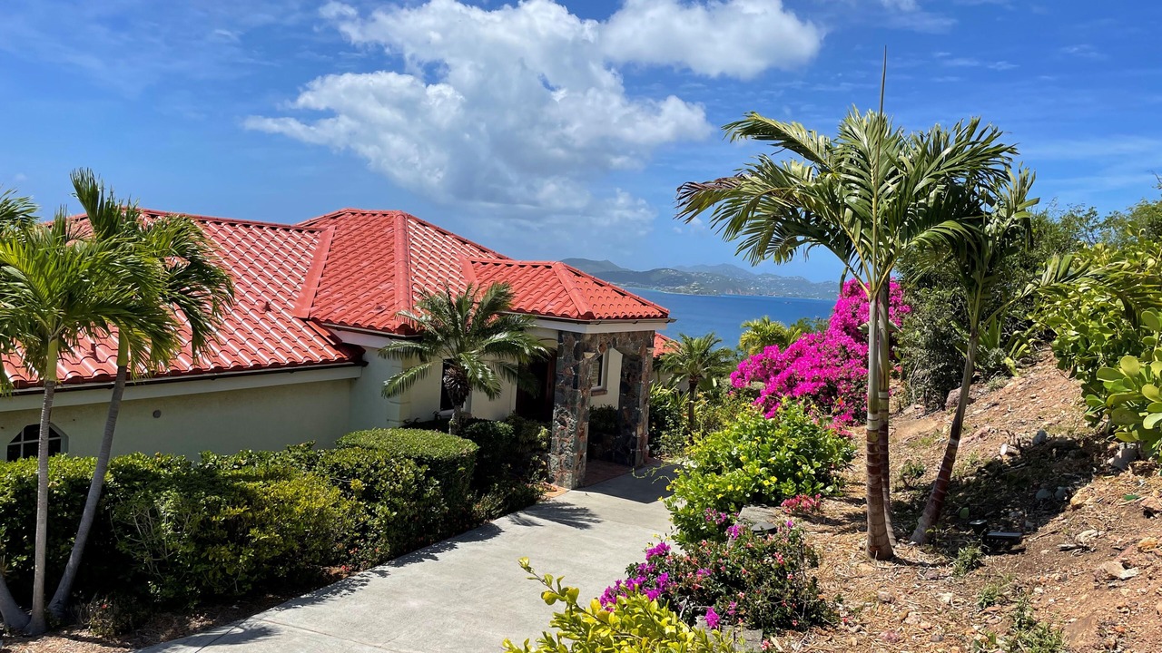 Photo of Outdoor in Great Cruz Bay