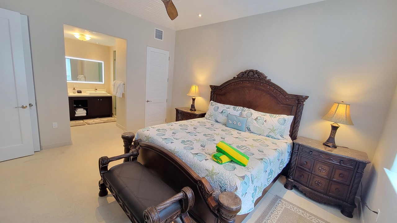 Photo of Bedroom in Hart Bay