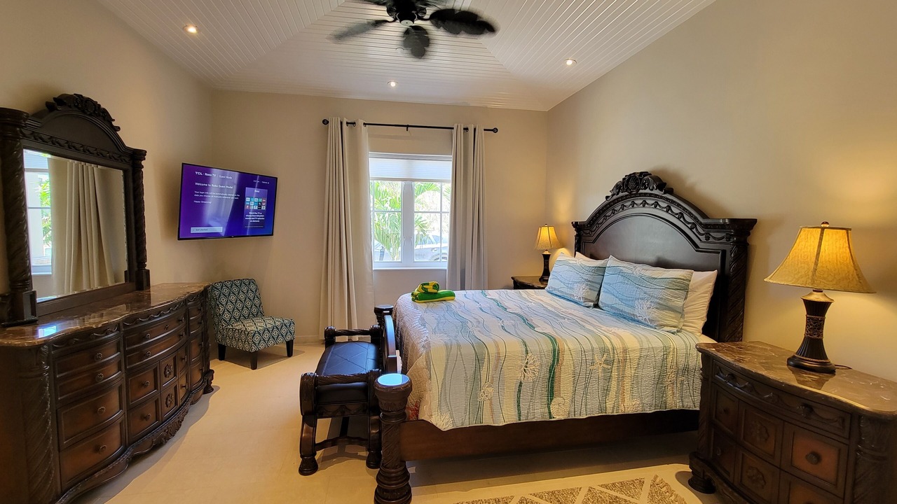 Photo of Bedroom in Hart Bay