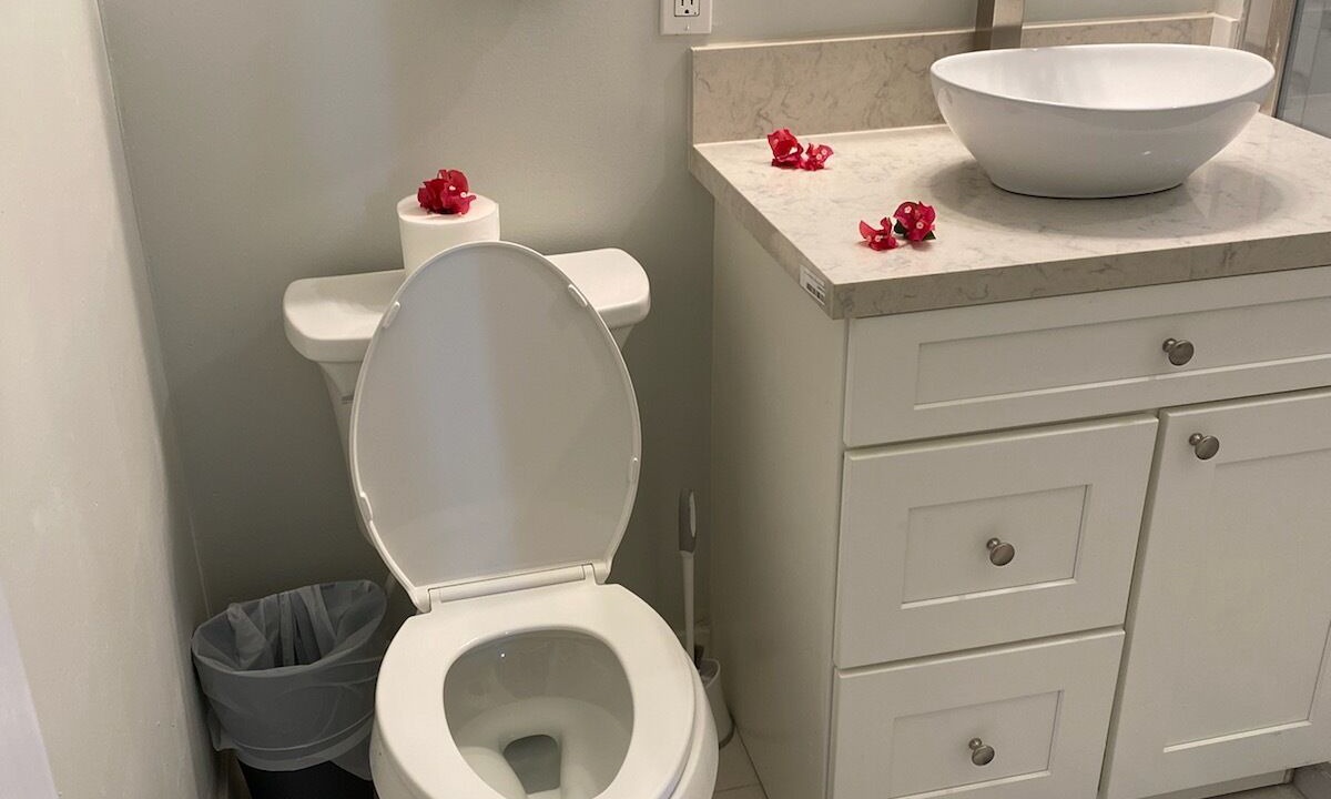 Photo of Bathroom in Estate Golden Rock