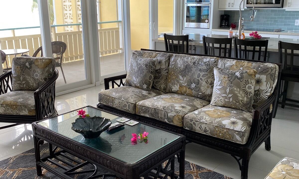 Photo of Livingroom in Estate Golden Rock