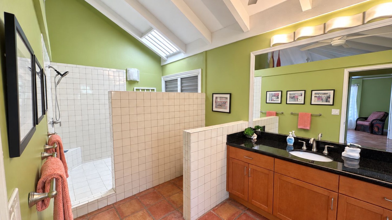 Photo of Bathroom in Testman