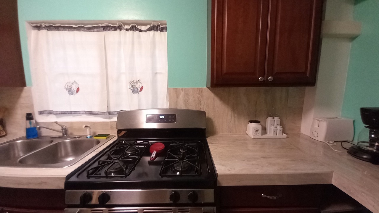 Photo of Kitchen in Estate Crown and Hawk