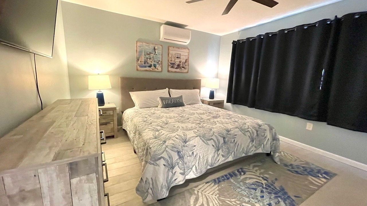 Photo of Bedroom in Bolongo Bay
