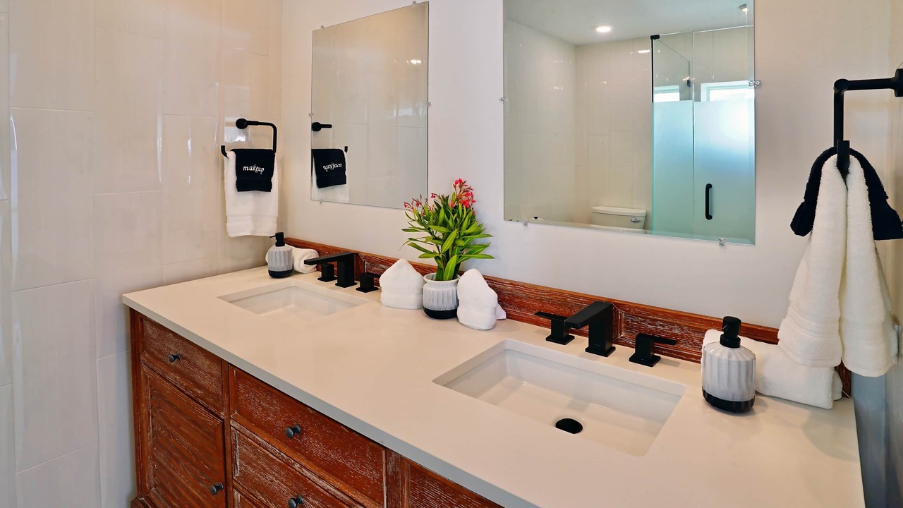 Photo of Bathroom in Estate Peterborg