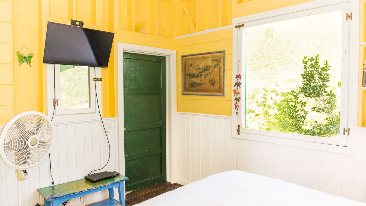 Photo of Bedroom in Estate Mandal
