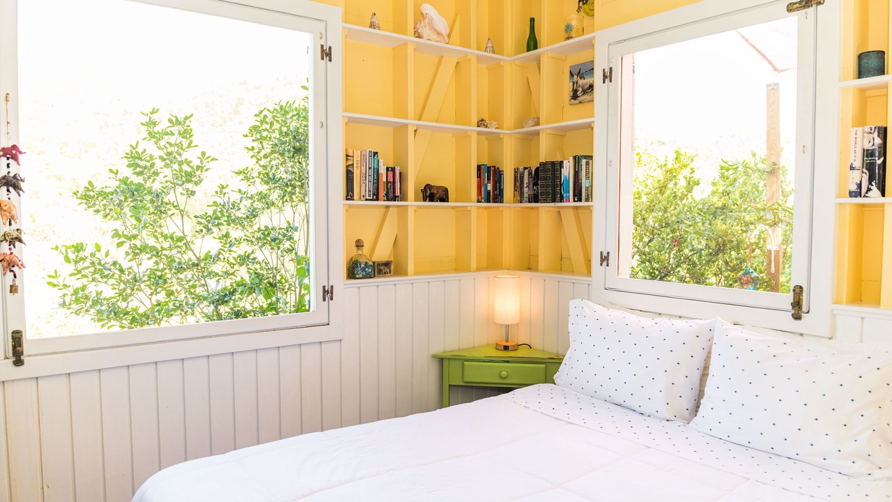 Photo of Bedroom in Estate Mandal
