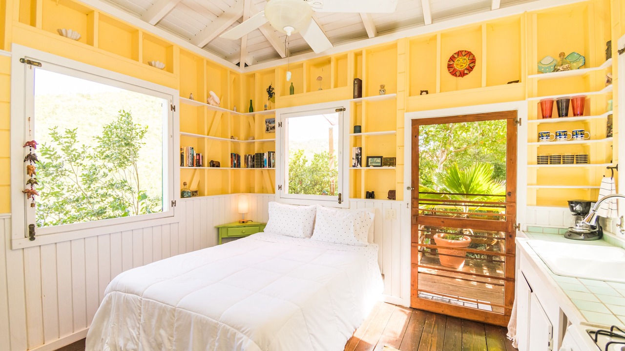 Photo of Bedroom in Estate Mandal