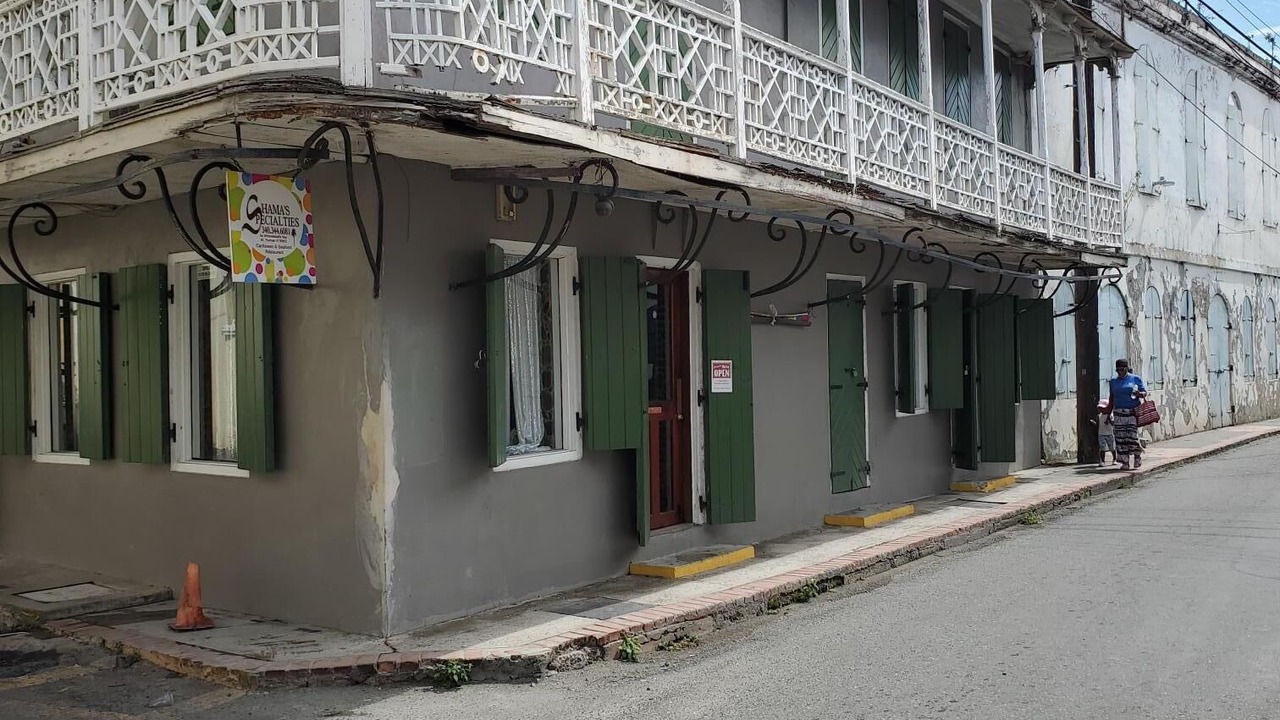 Photo of Outdoor in Estate Queens Quarter