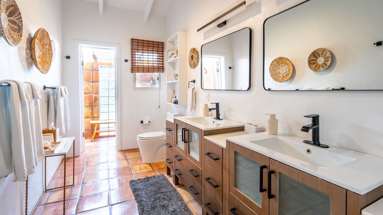 Photo of Bathroom in Ajax Peak