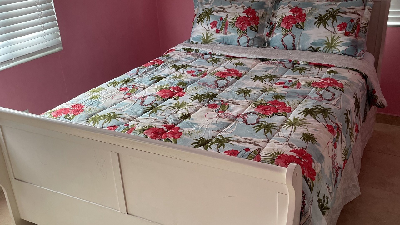 Photo of Bedroom in Estate East Street