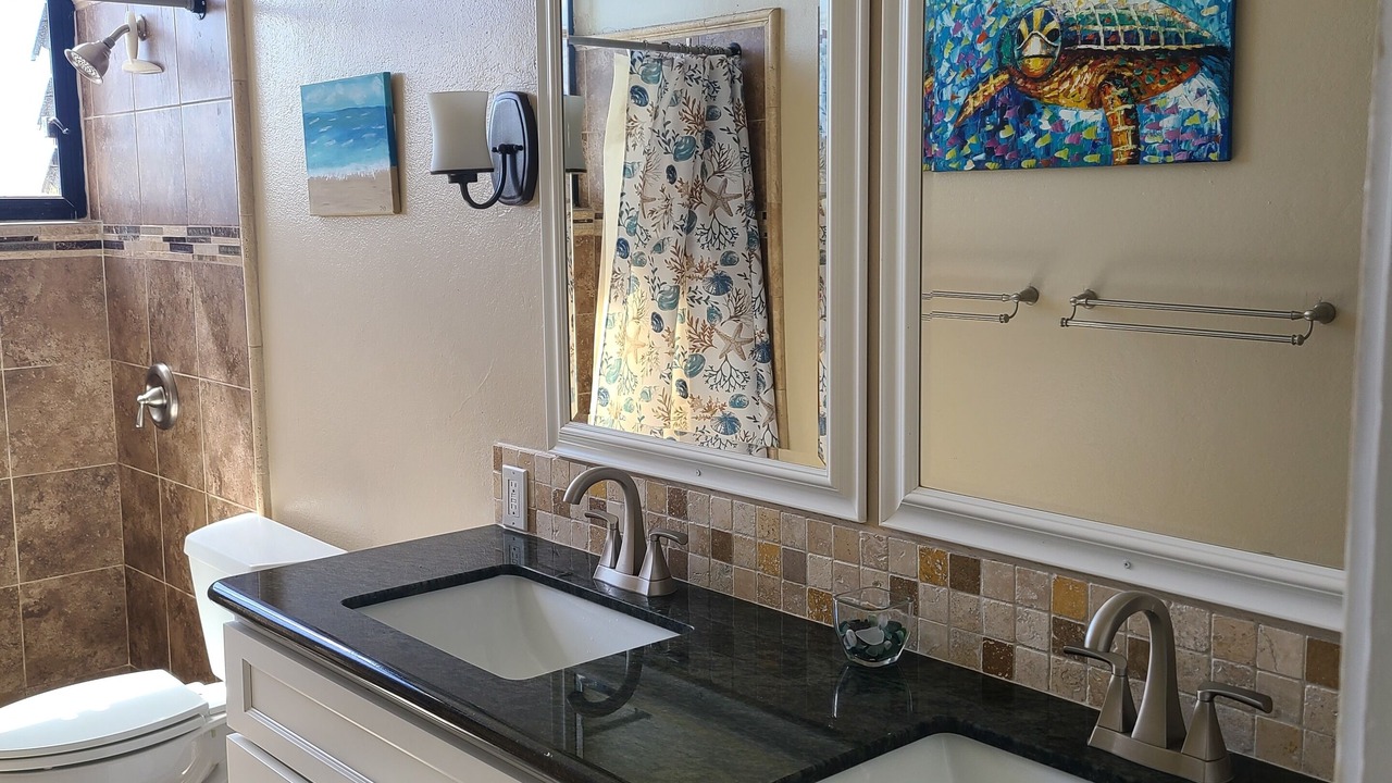 Photo of Bathroom in Estate Two Brothers