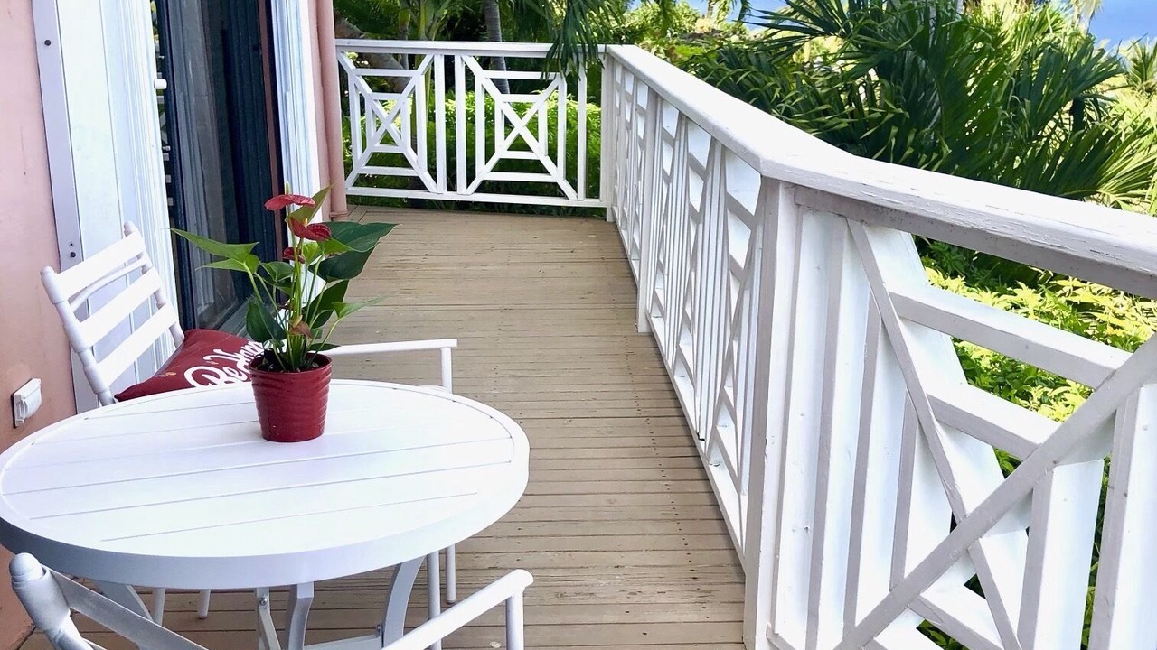 Photo of Outdoor in Estate Little Princess South