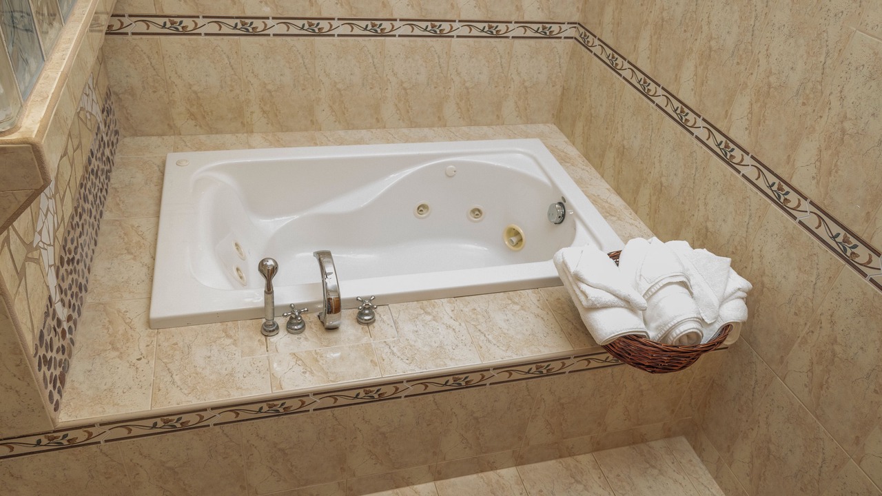 Photo of Bathroom in Orange Grove