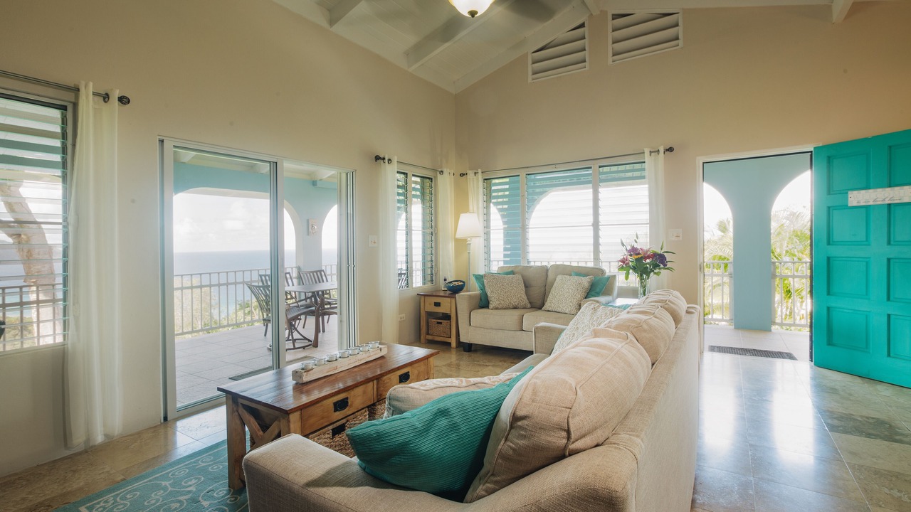 Photo of Livingroom in Cane Bay