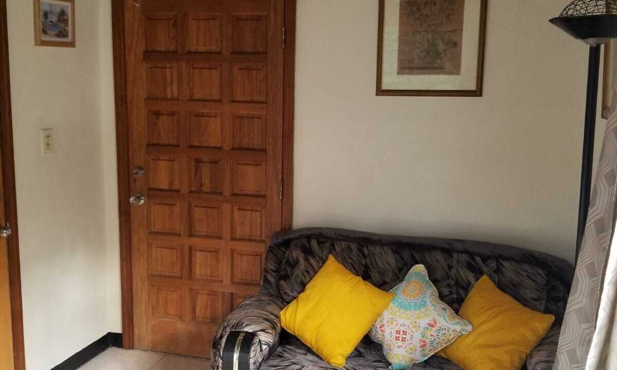 Photo of Livingroom in Flag Hill