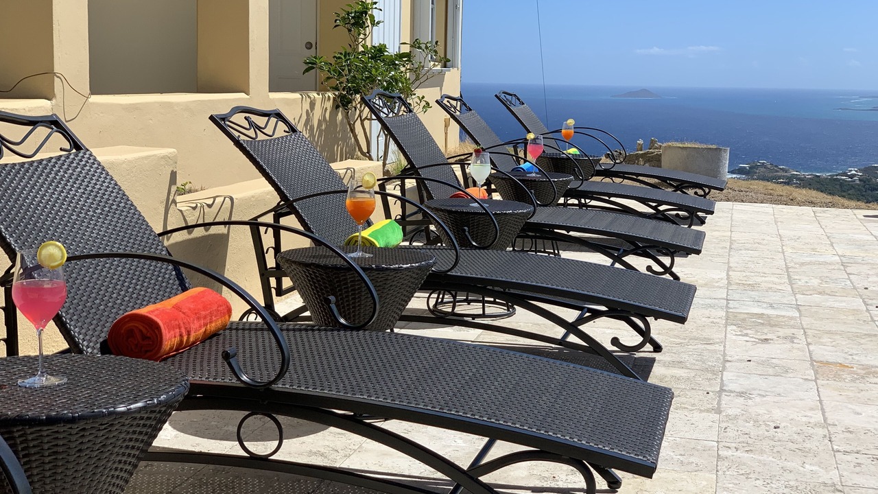 Photo of Patio Balcony in Estate Clairmont