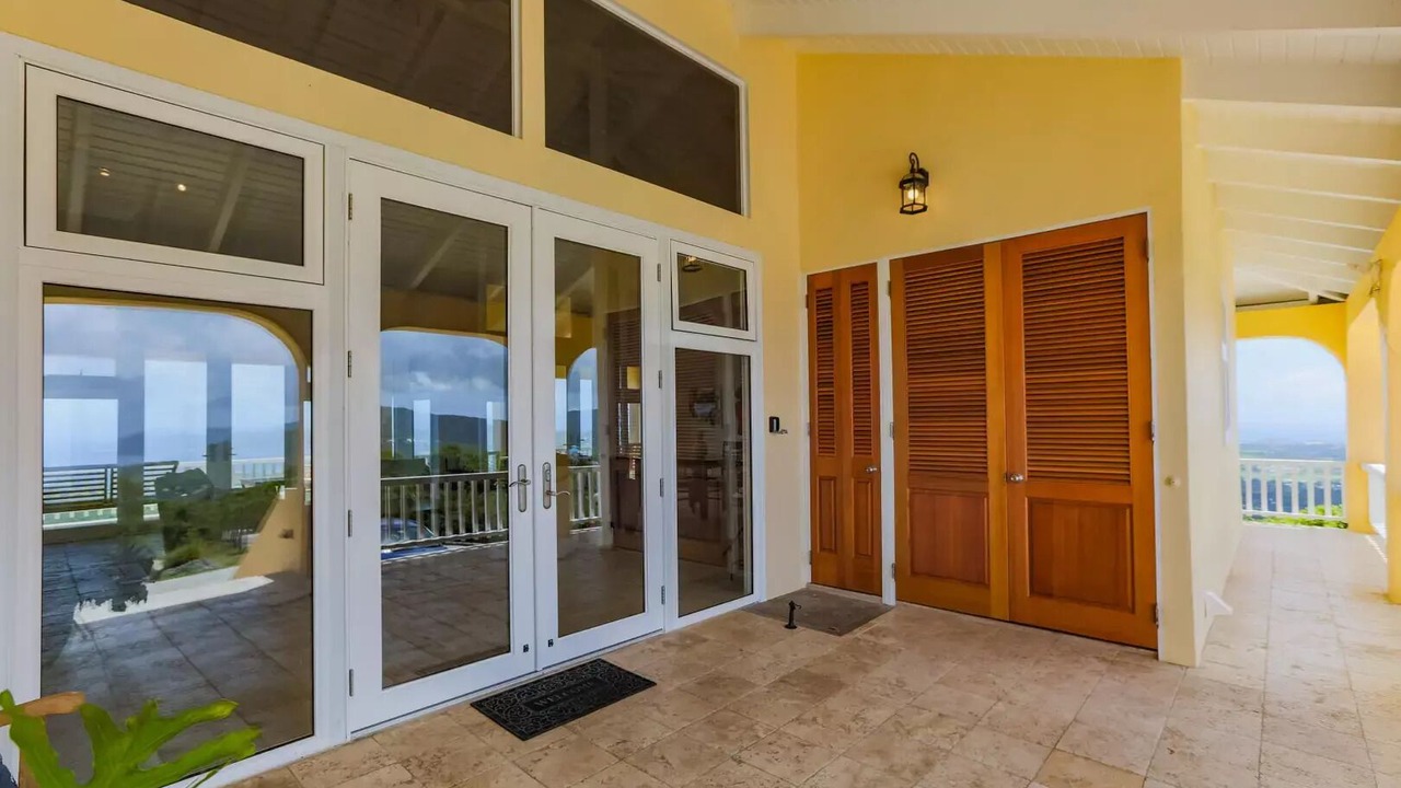 Photo of Patio Balcony in Estate Clairmont