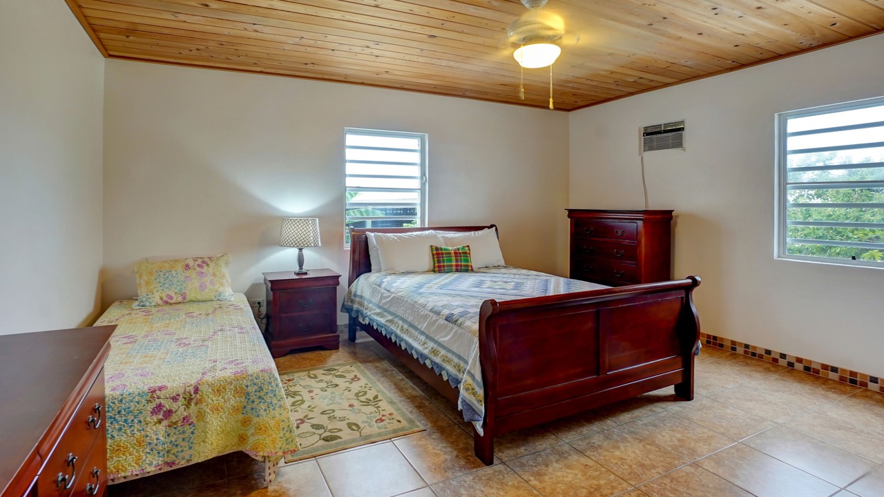 Photo of Bedroom in Estate Barren Spot 2