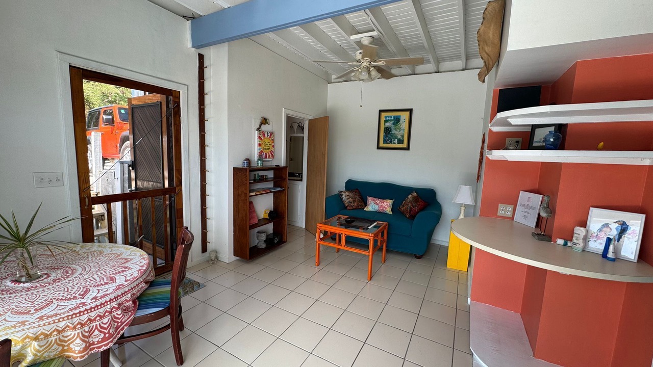 Photo of Livingroom in Fish Bay