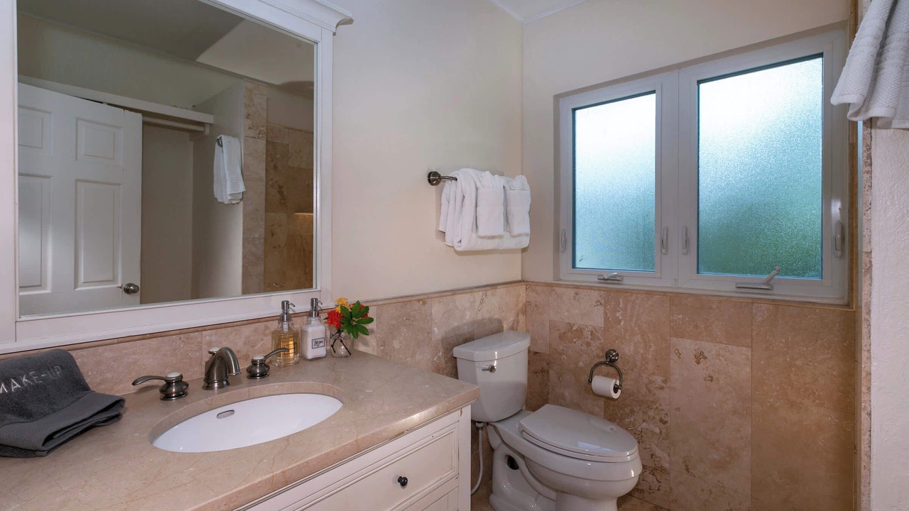 Photo of Bathroom in Great Cruz Bay