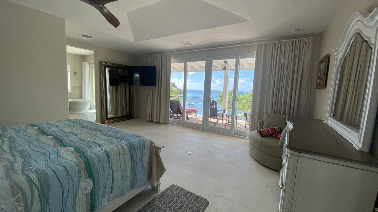 Photo of Bedroom in Hart Bay
