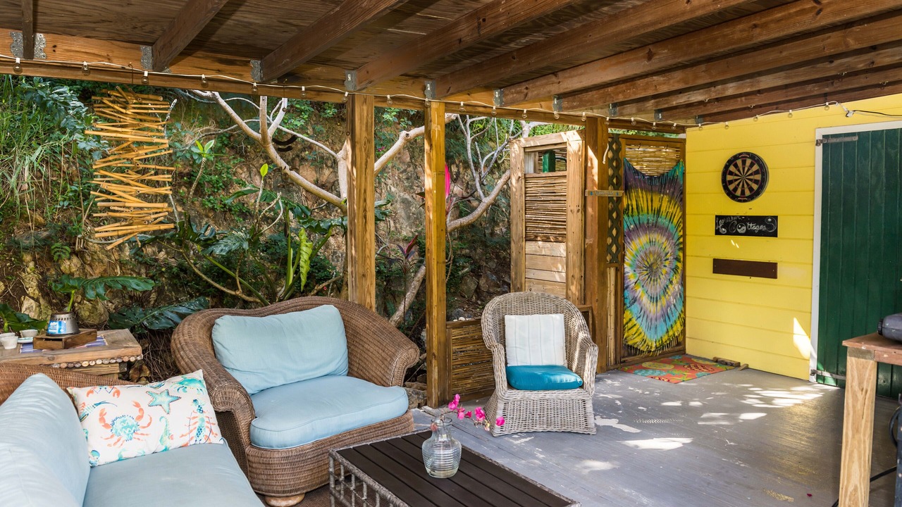 Photo of Patio Balcony in Estate Mandal