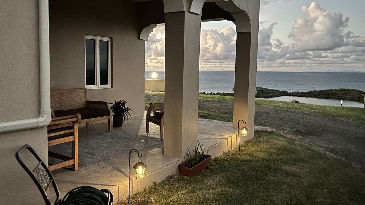 Photo of Outdoor in Estate Saint Peters