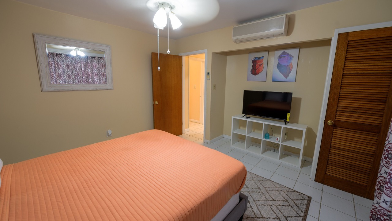 Photo of Bedroom in Estate Mount Pleasant West