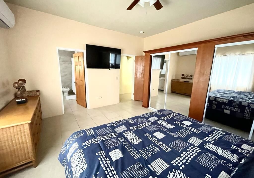 Photo of Bedroom in Estate Work and Rest