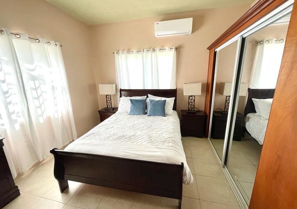 Photo of Bedroom in Estate Work and Rest