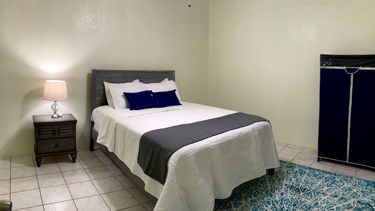 Photo of Bedroom in Estate Barren Spot 2