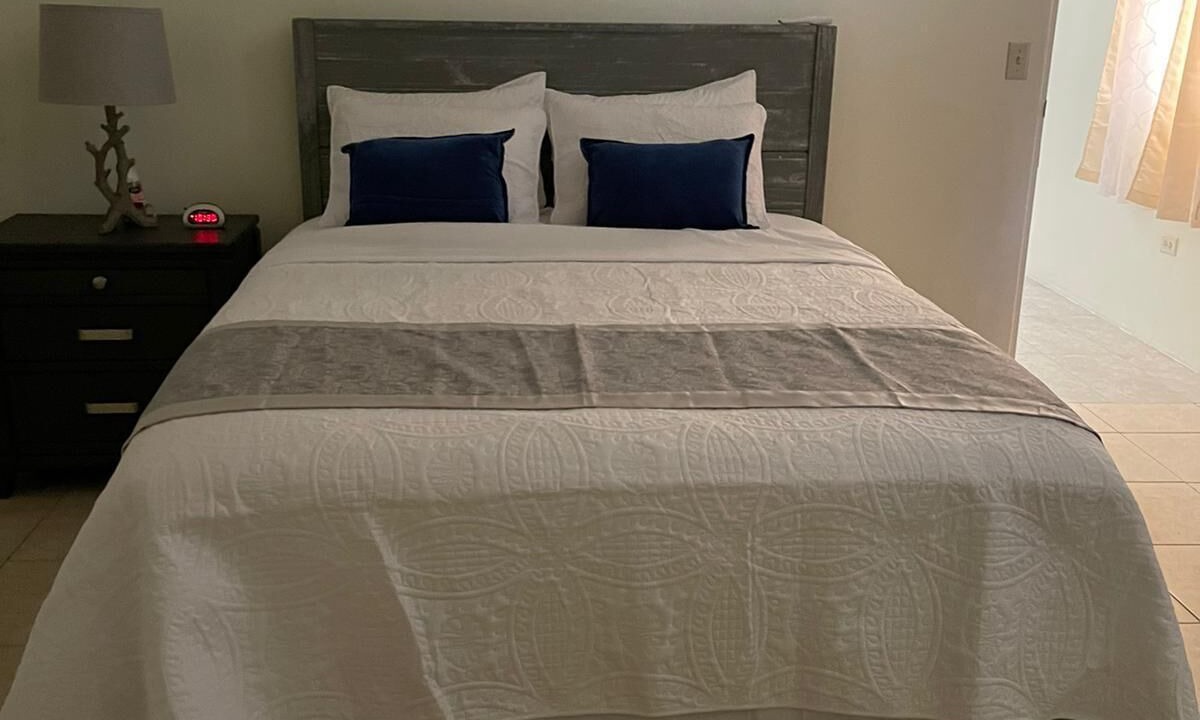 Photo of Bedroom in Estate Barren Spot 2