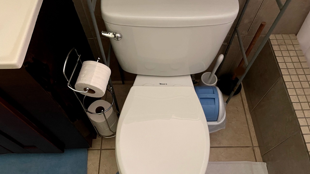 Photo of Bathroom in Estate Barren Spot 2