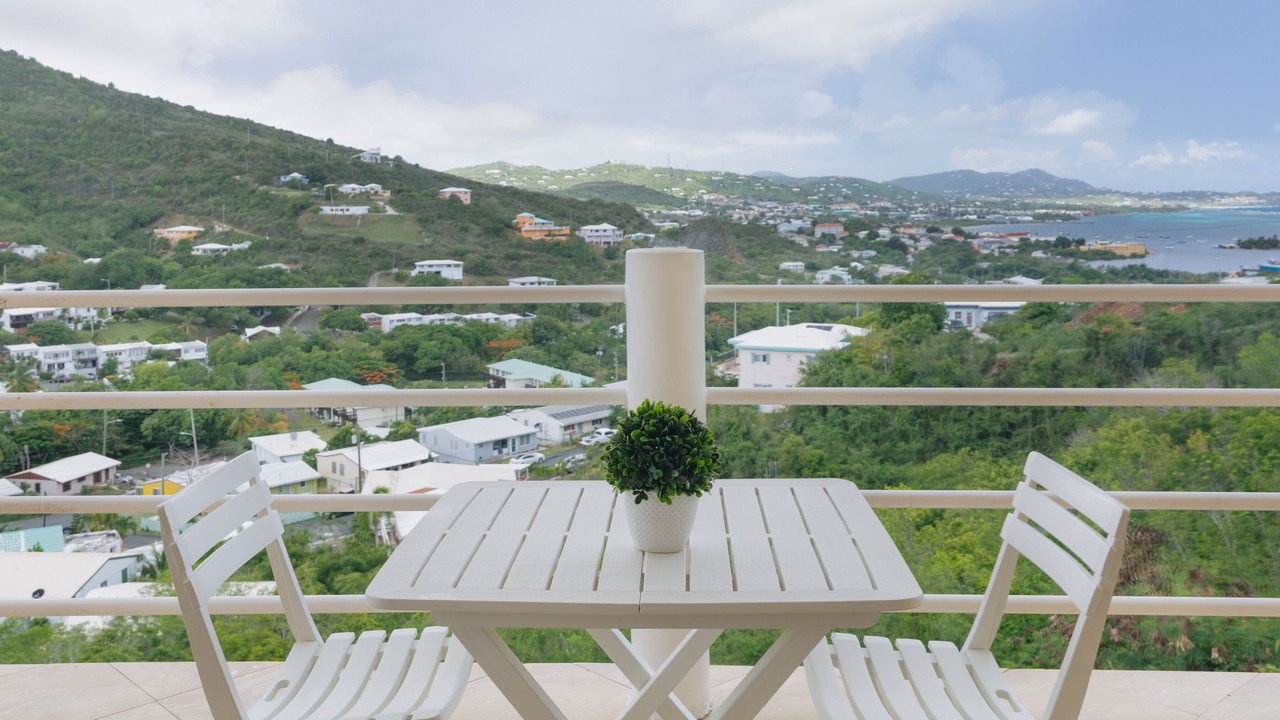 Photo of Outdoor in Estate Mount Welcome