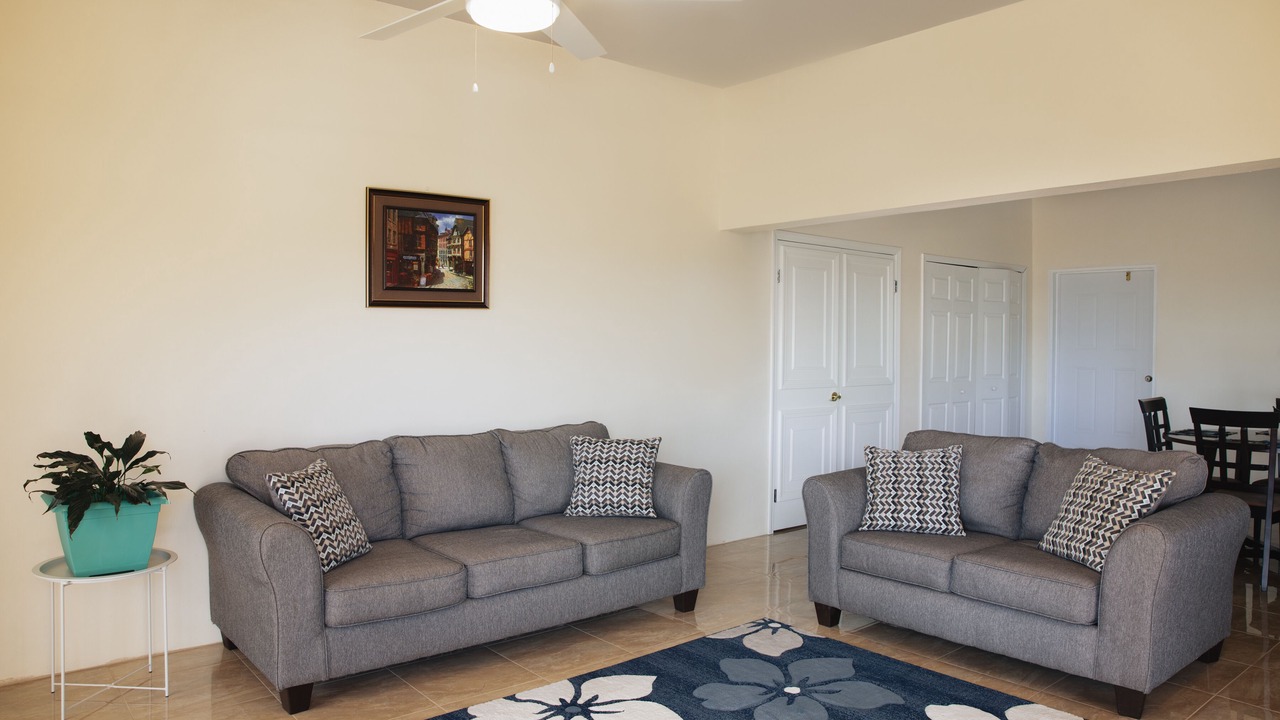 Photo of Livingroom in Estate Mount Welcome